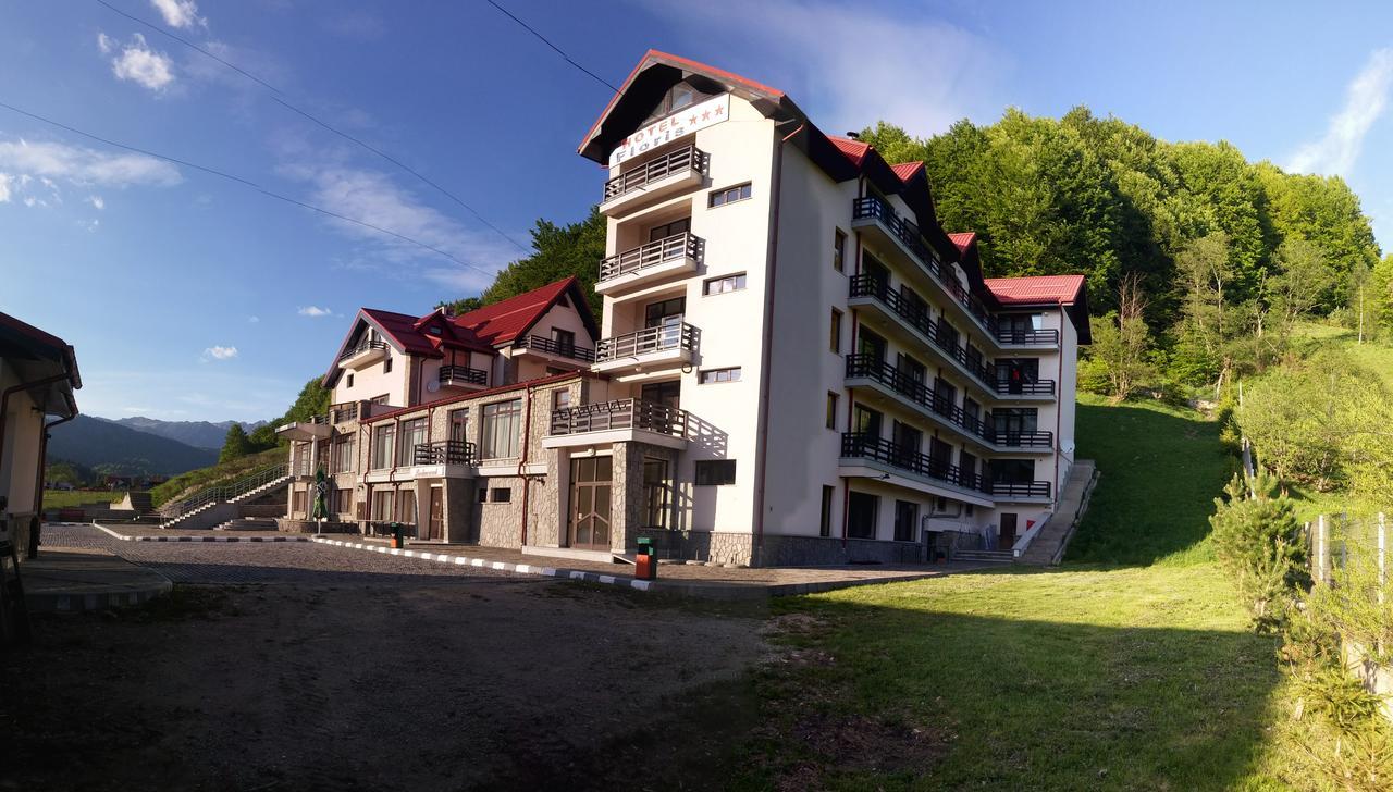 Hotel Floris Cheia  Exterior photo